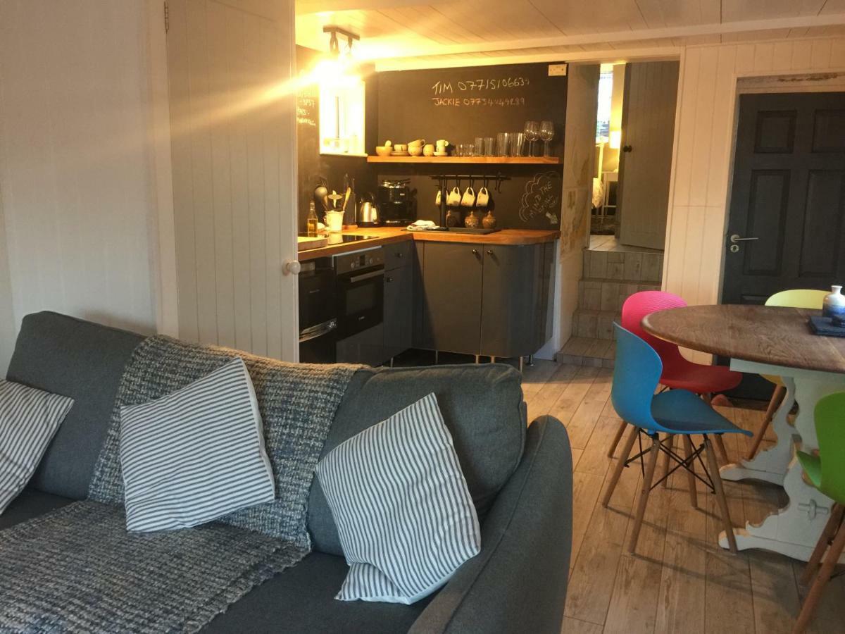 The Boat House Apartment Carbis Bay Exterior photo